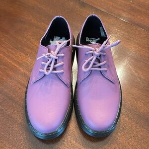 Dr Martens Zavala Lo Oxford Lilac W7 EU 38 MSRP $140